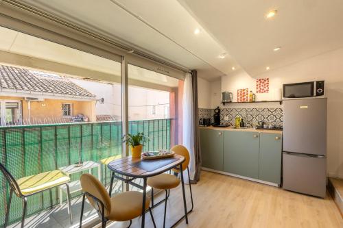 Farigoule Appartement rénové avec balcon