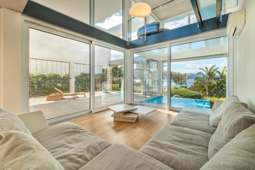 Seafront Villa Sunset Alcudia