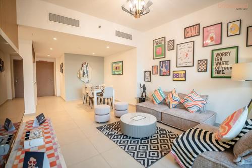 Bnbeyond's Artistic Luxe Retreat with Burj Views