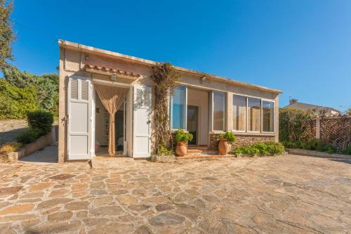 Villa de la brune proche plages