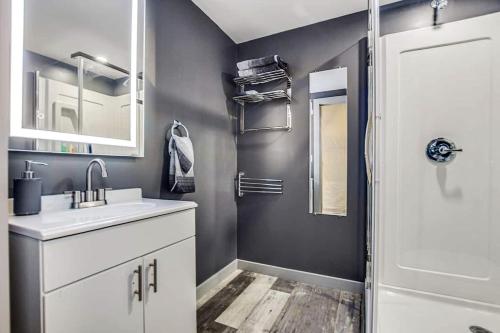 Koupelna v ubytování Secluded Dome Rental for Romantic Getaways in Texas