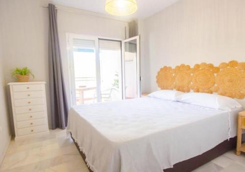 Alambra del Sol - Coastal Retreat by the Beach