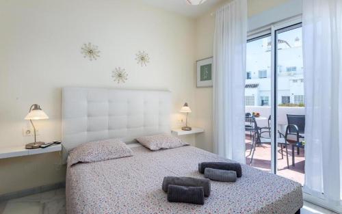 Azure & Green Valle Romano 3BR