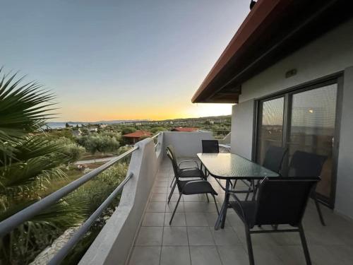 Gallery image of Elena Bungalows in Chrani