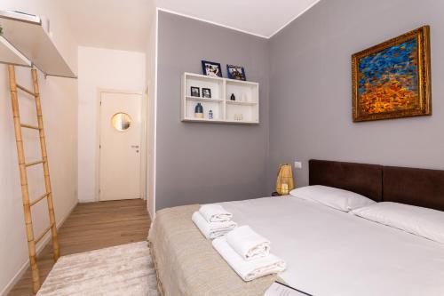 Elegant and Stylish Design Apartments in Brera Near the Metro