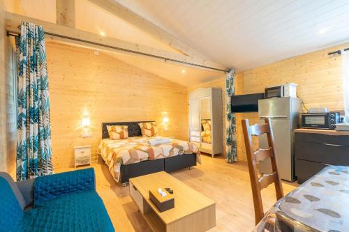 Postel nebo postele na pokoji v ubytování Chalet au calme