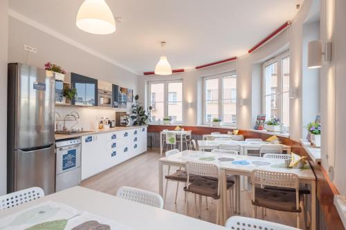 Kuchyň nebo kuchyňský kout v ubytování Premium Hostel