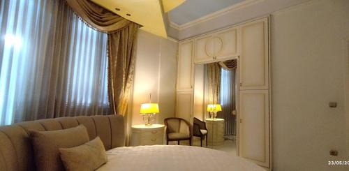 Elegant Tsimiski Neoclassical Apartment
