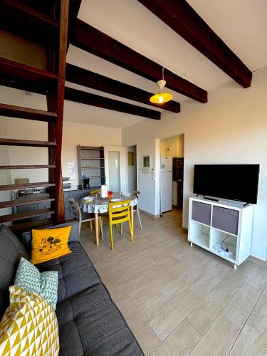 Appartement T3 pour 5 Personnes à 50 m de la plage PARKING PRIVE 5B2071B