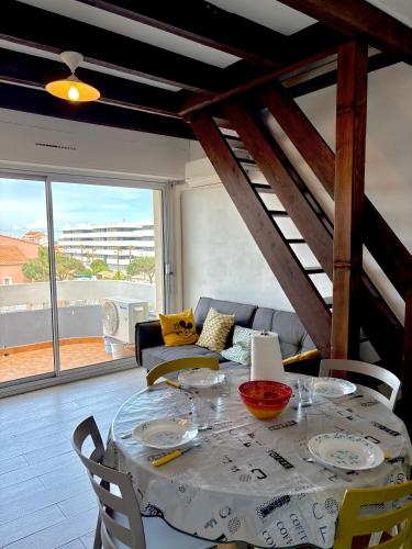 Appartement T3 pour 5 Personnes à 50 m de la plage PARKING PRIVE 5B2071B