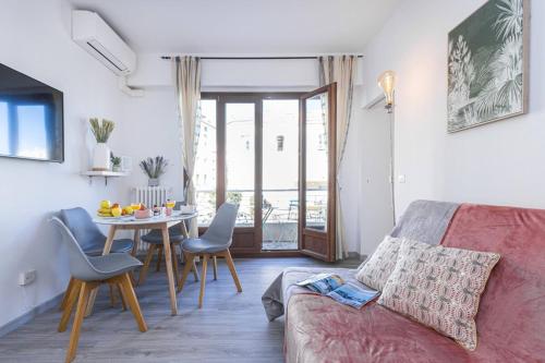 BUFFA 21 - 2min from the Sea - Terrace