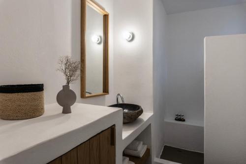 Koupelna v ubytování Acron Villas Paros