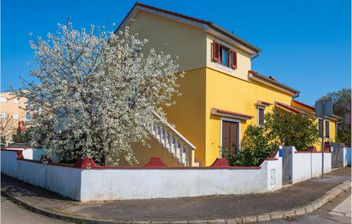 Cozy Apartment In Pula With Wifi