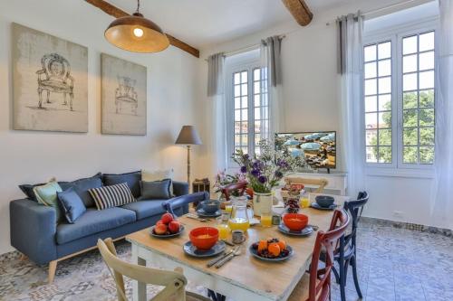 MY CASA - GARIB - Place Garibaldi - 4 bedrooms - Balcony