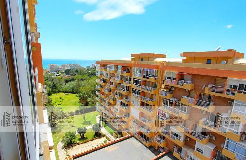 703 Aguila Apartamento - Vista Al Mar - Cerca de tren, restaurantes y tiendas
