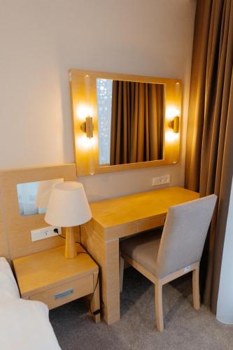 Ruang duduk di Alau Hotel