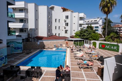 Bazén v ubytování Acar Hotel nebo v jeho okolí