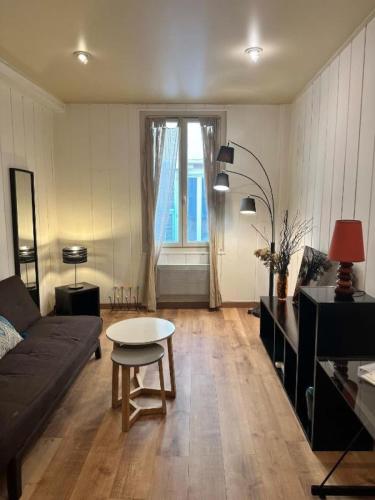 BOSIO RAOUL - Central and steps away from the sea