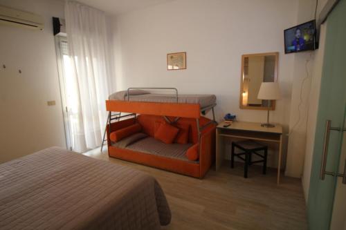 Hotel Firenzeにあるベッド