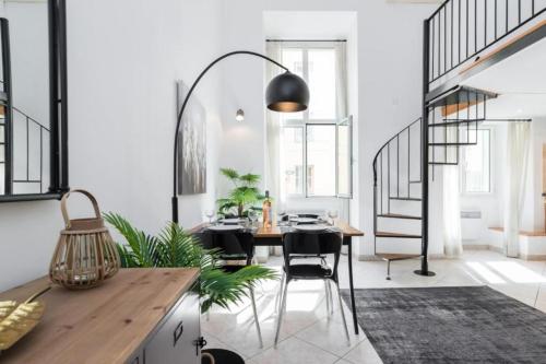 MY CASA - MASSENA 2 - Great location Massena Square with AC