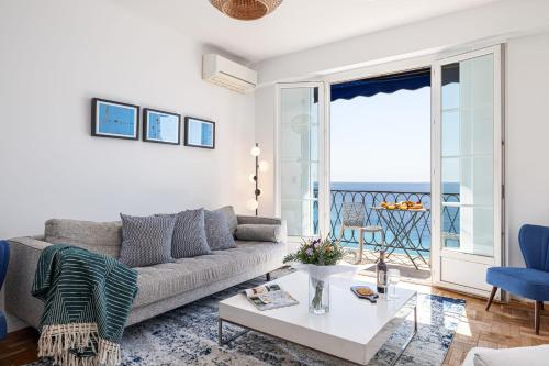 ETAT UNIS 93 INDIGO - Amazing Sea View Aprt with AC photo 3