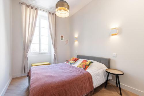MY CASA - PHILIBERT - Traditional Apart with Historical Fresc