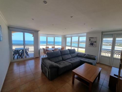 Dúplex 4 dormitorios en Playa Rapadoira