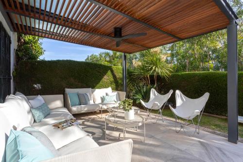 Genteel Home Guadalvillas