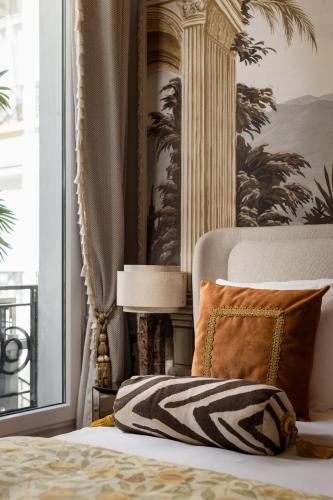 The Donatella Suite - Champs Elysées