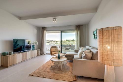 Sea View Apartment in Cancelada - Oceana Gardens - Pool, Gym & Family-Friendly photo 10