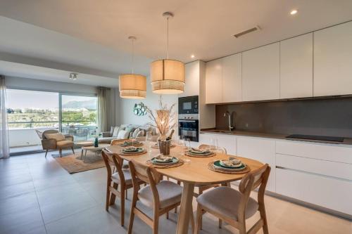 Sea View Apartment in Cancelada - Oceana Gardens - Pool, Gym & Family-Friendly photo 4