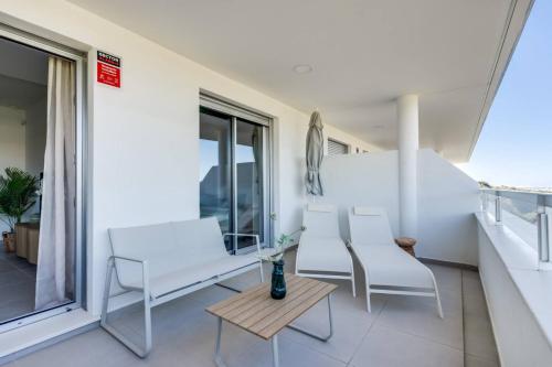 Sea View Apartment in Cancelada - Oceana Gardens - Pool, Gym & Family-Friendly photo 6