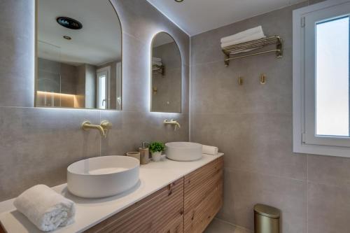Ultimate Rentals - Luxury Penthouse - Los Naranjos de Marbella