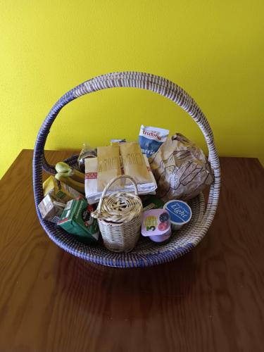 Jídlo v penzionu nebo okolí