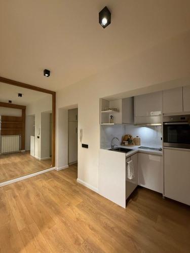 Dapur atau dapur kecil di Buffalo Apartment