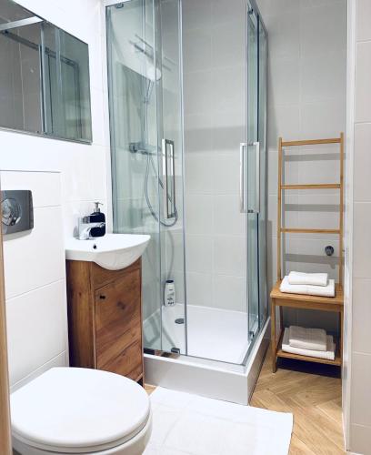 Ένα μπάνιο στο Przytulne Studio Blisko Morza