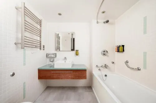 Holiday Inn Birmingham City by IHG photo 6