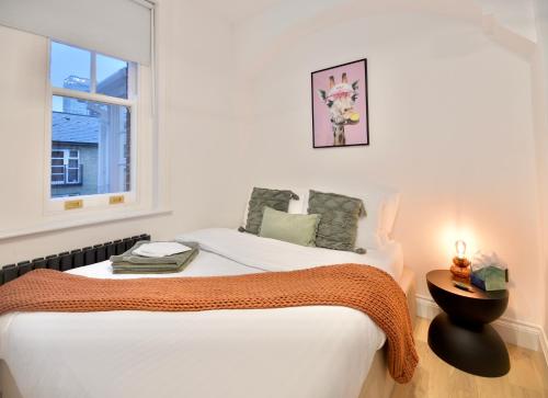Newly Refurbished w/ River Views photo 12