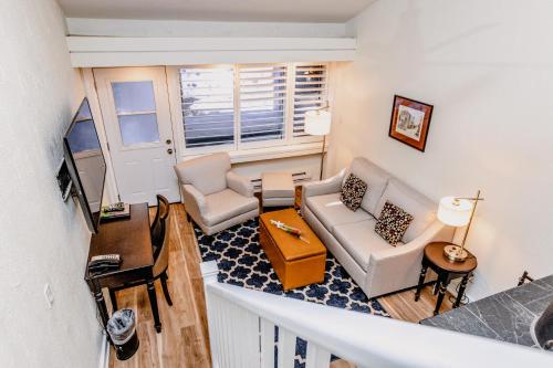 Χώρος καθιστικού στο Millcroft Inn & Spa