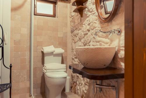 Bagno di Widespread Trulli in the historic center - Trulli Antichi Mestieri
