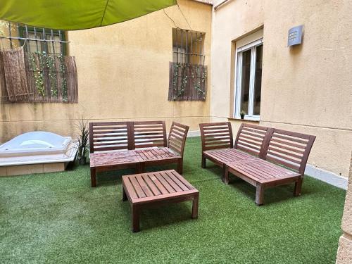 Large 2 Bedroom near Gran Via