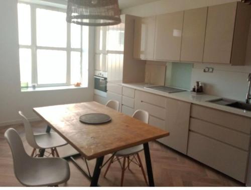 Photo de la galerie de l'établissement 150 m du port et de la mer de la Ciotat, à La Ciotat