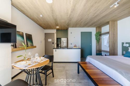 Una cocina o cocineta en NWTs - Estudios con vista lateral al mar en Maceió III