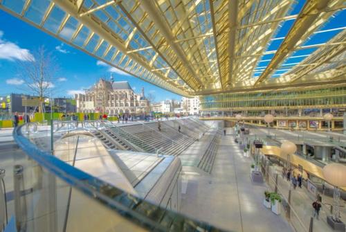 Central by les Halles Pinault Museum le Louvre