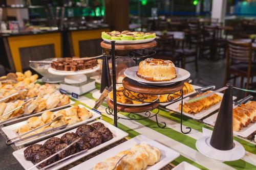 Jídlo v hotelu nebo okolí