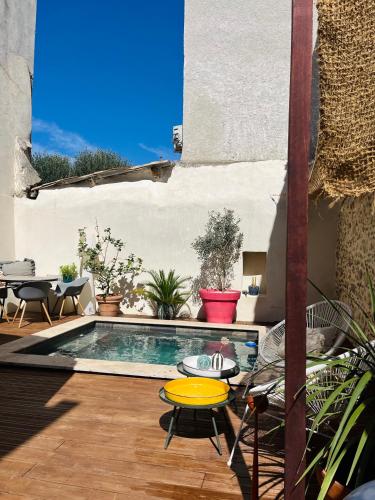 Maison de ville avec piscine