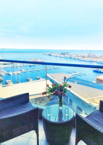 Sea Towers Apartment