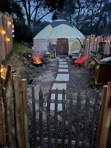 Zahrada ubytování Magical Quirky Romantic Yurt in Balquhidder