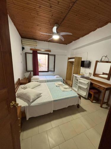 Stelios Rooms to Rent