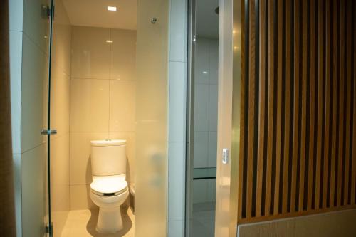 Ein Badezimmer in der Unterkunft Ramada by Wyndham Mexico City Santa Fe